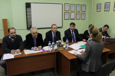 Государственная  экзаменационная комиссия начала работу
